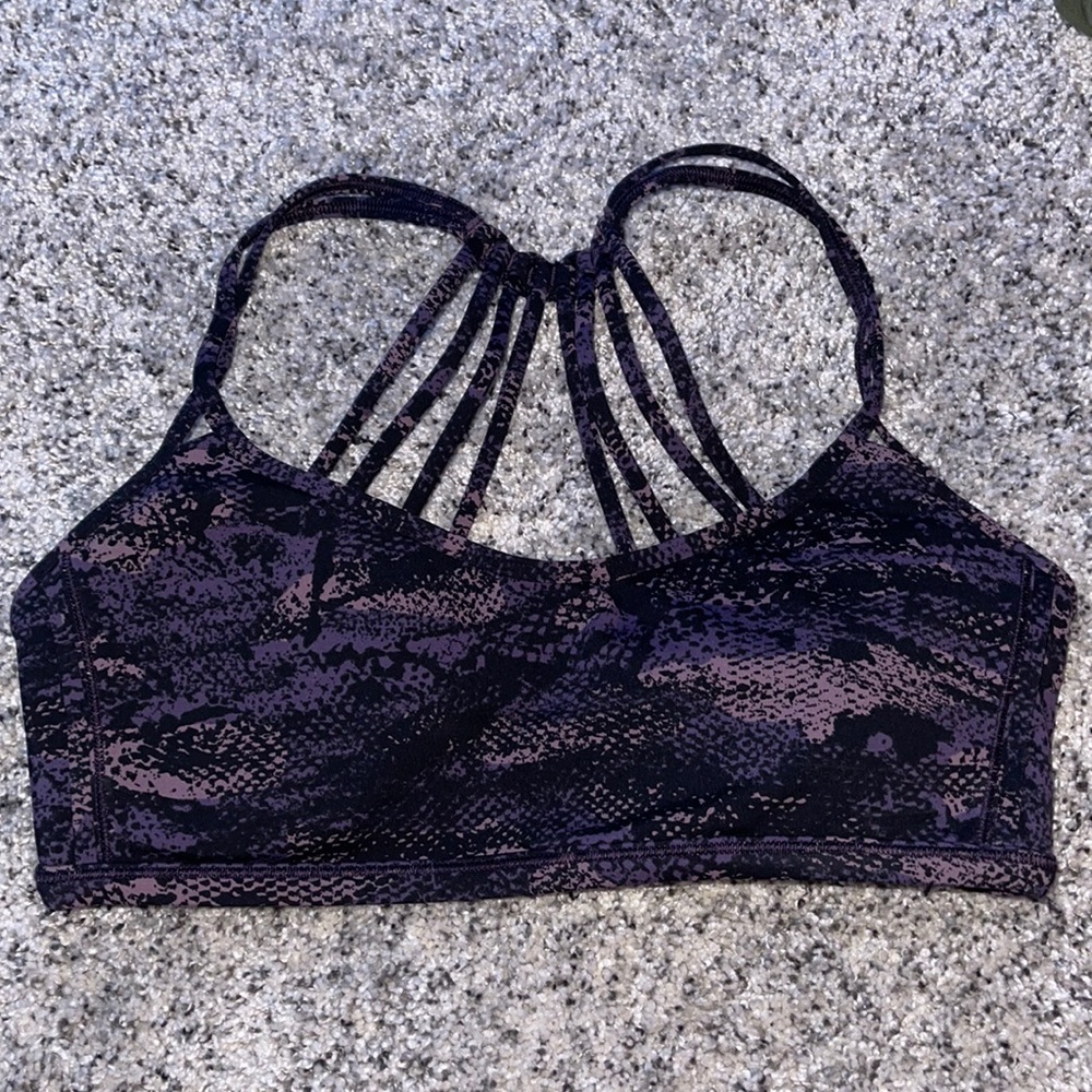 lulu lemon sports bra